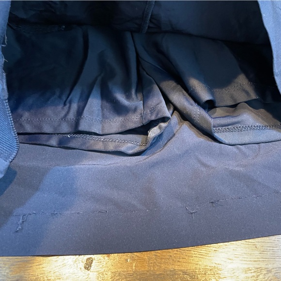 Swing Control Navy Flat Front Skort - Size 4 - Picture 6 of 7